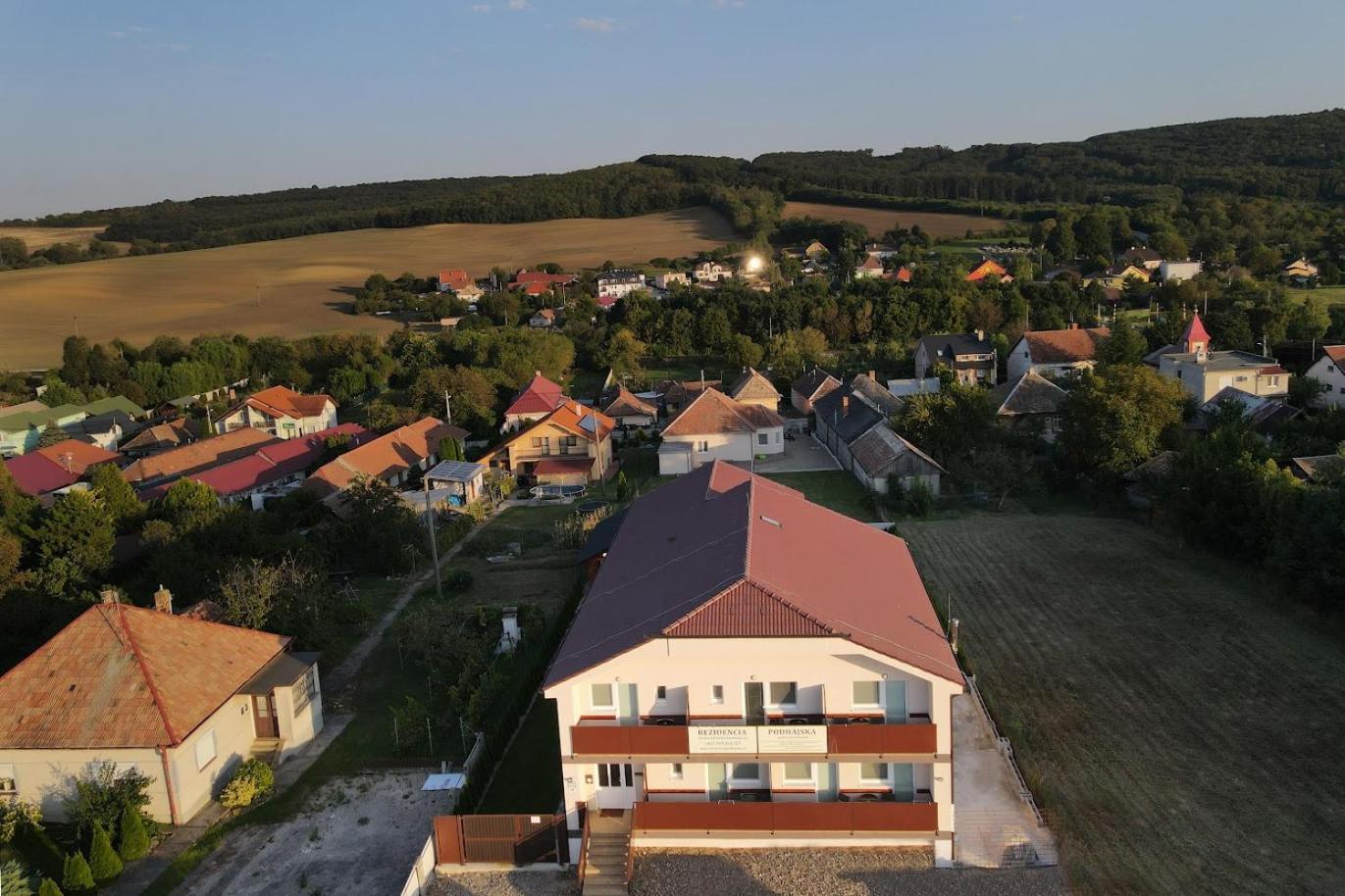 Aparthotel Rezidencia Podhájska Exterior foto