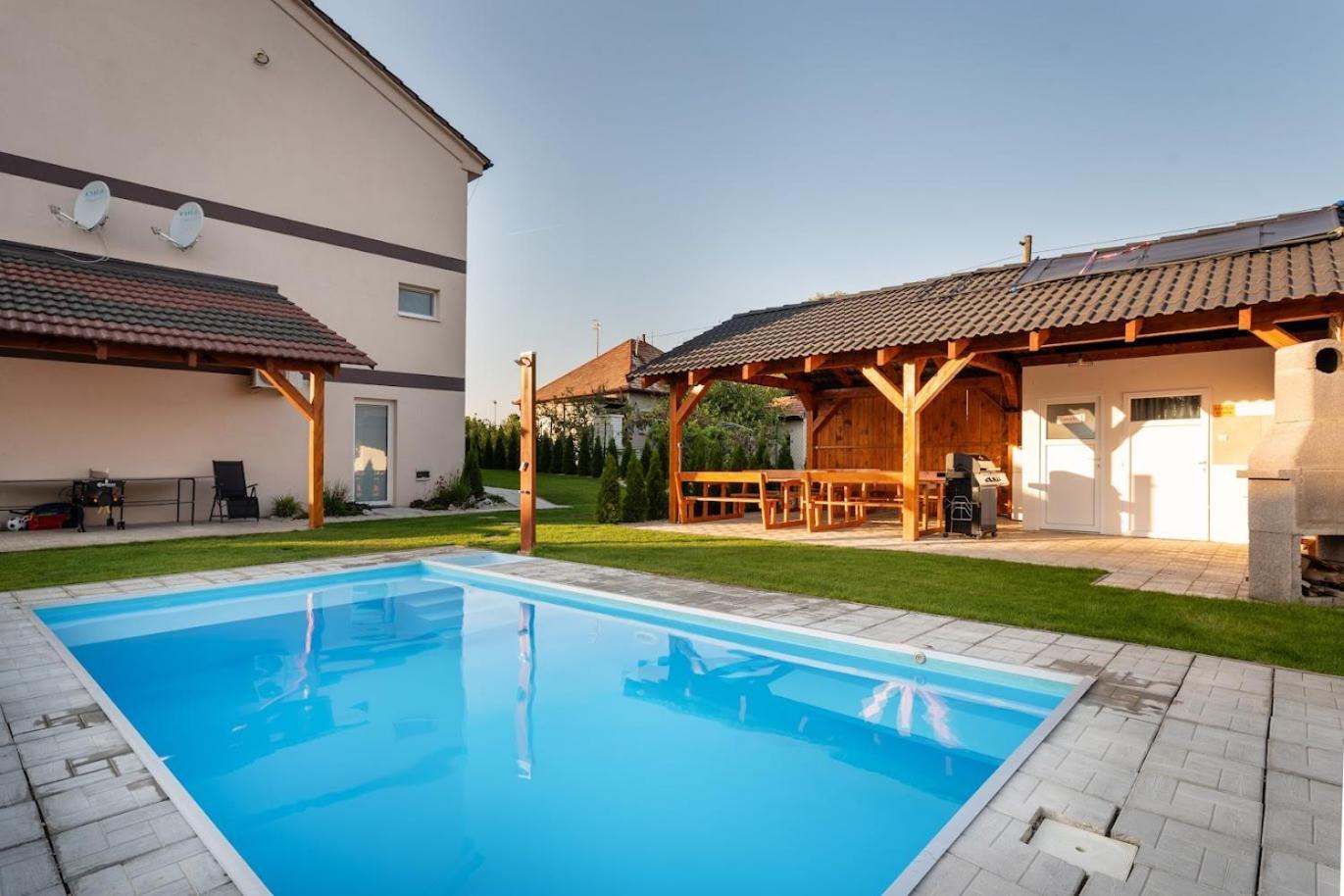 Aparthotel Rezidencia Podhájska Exterior foto