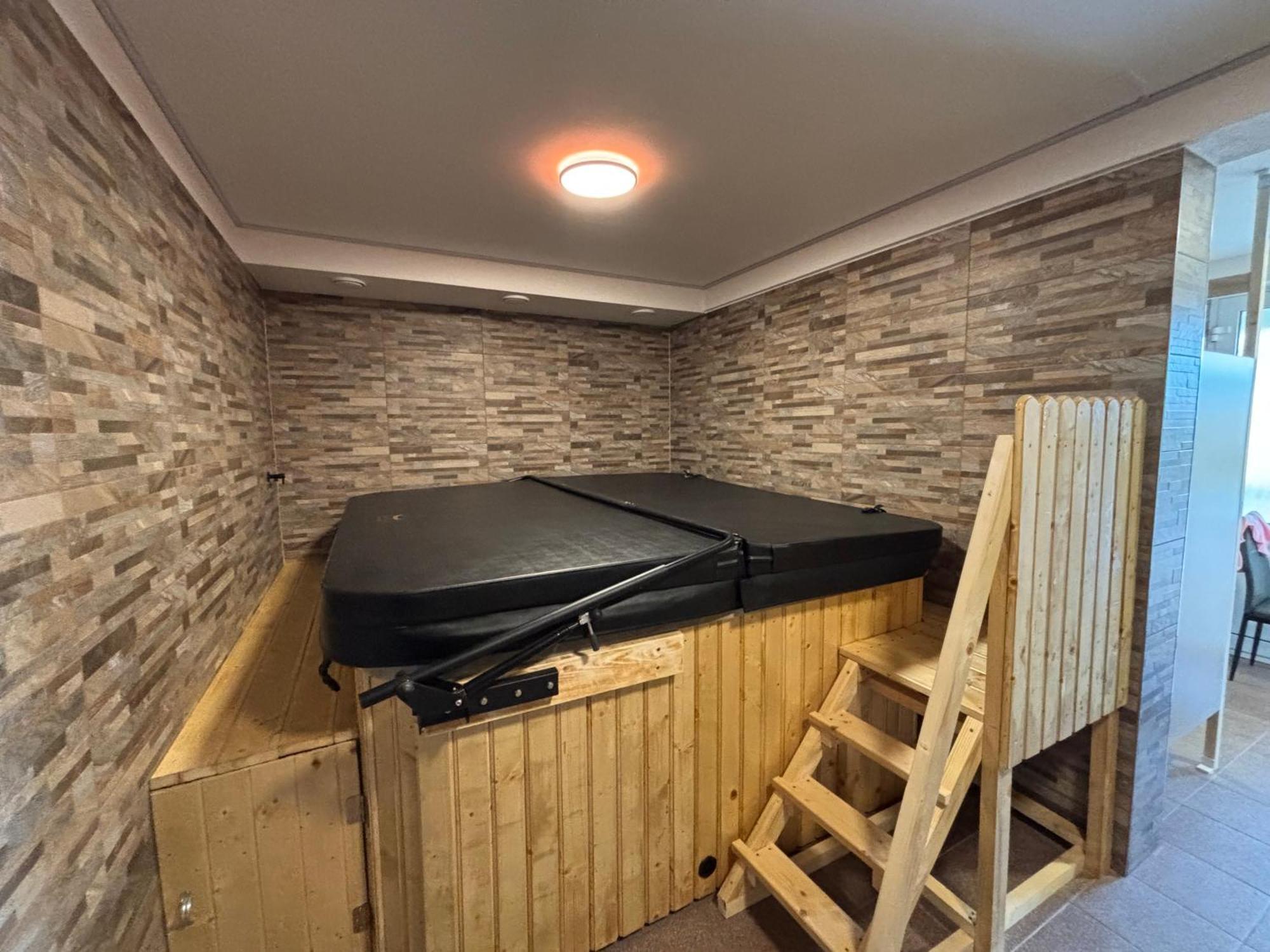 Aparthotel Rezidencia Podhájska Exterior foto